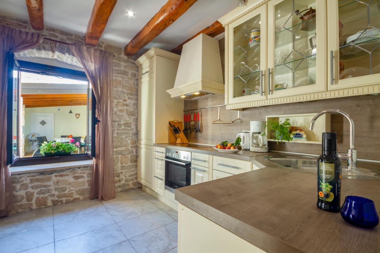 Holiday Stone House 巴莱 外观 照片